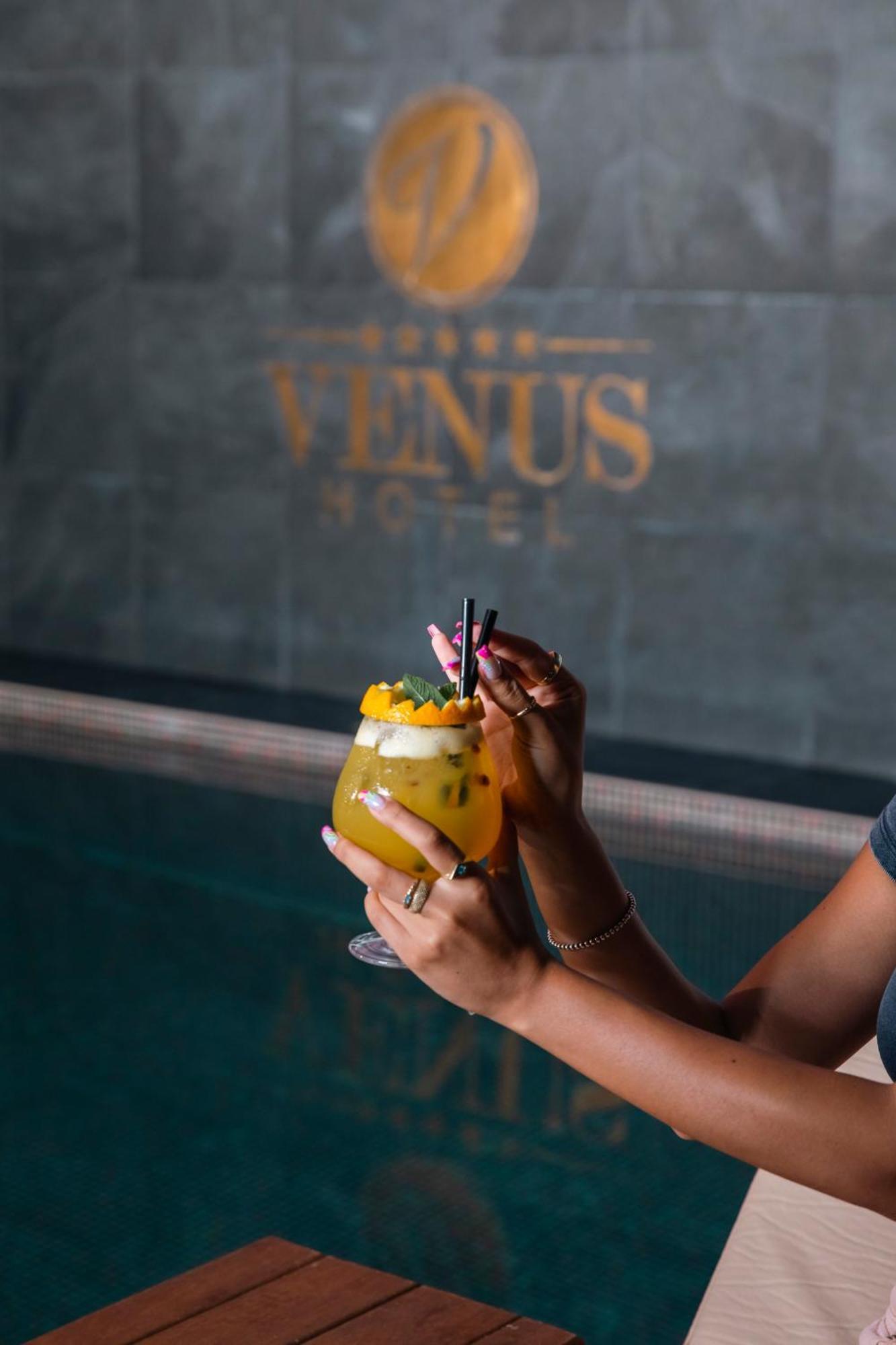 Venus Hotel Lipjan Zewnętrze zdjęcie