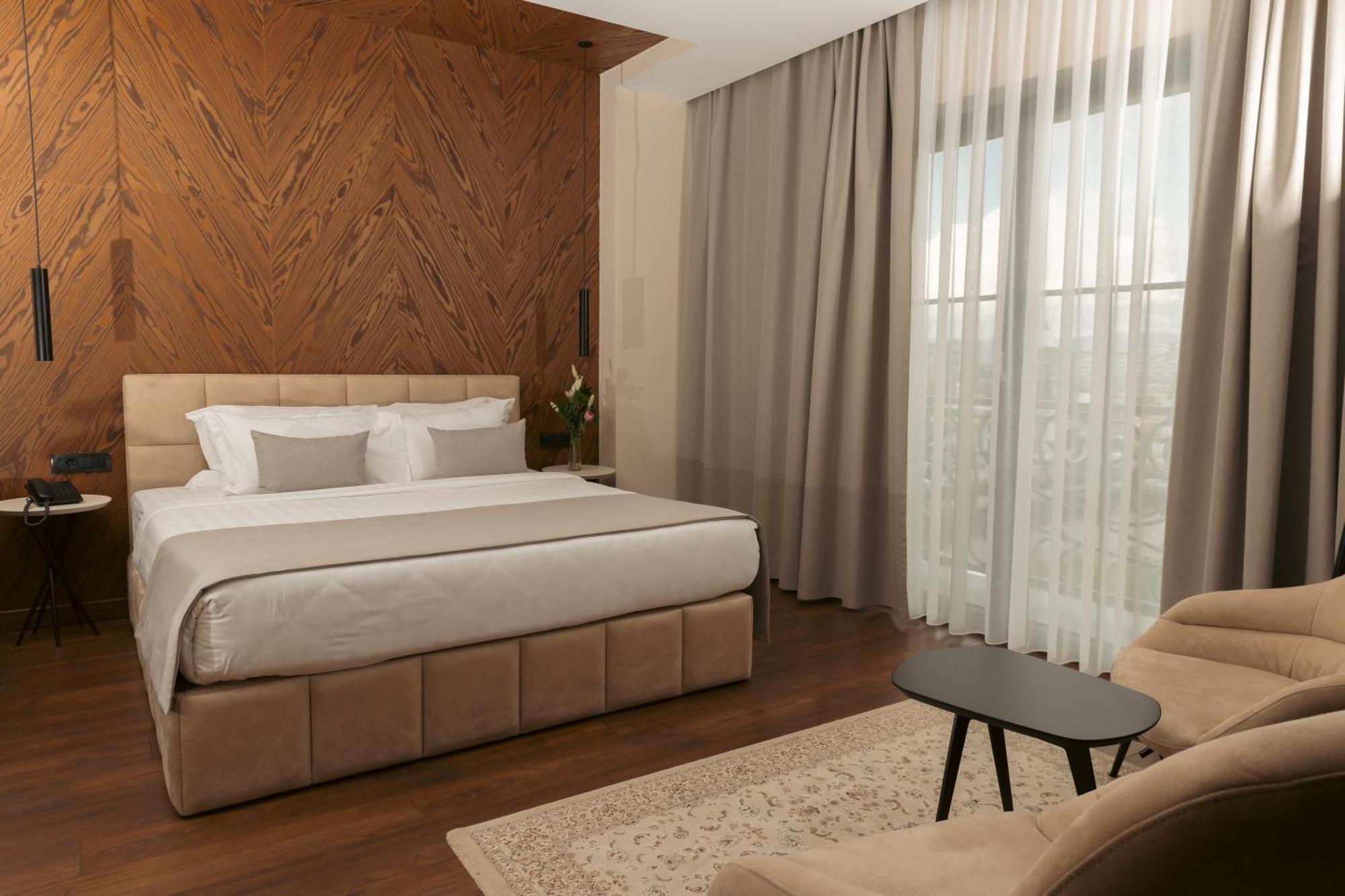 Venus Hotel Lipjan Zewnętrze zdjęcie