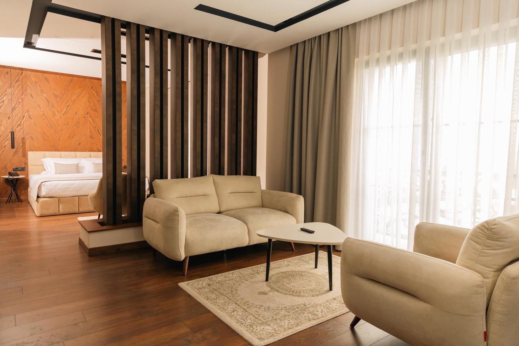 Venus Hotel Lipjan Zewnętrze zdjęcie