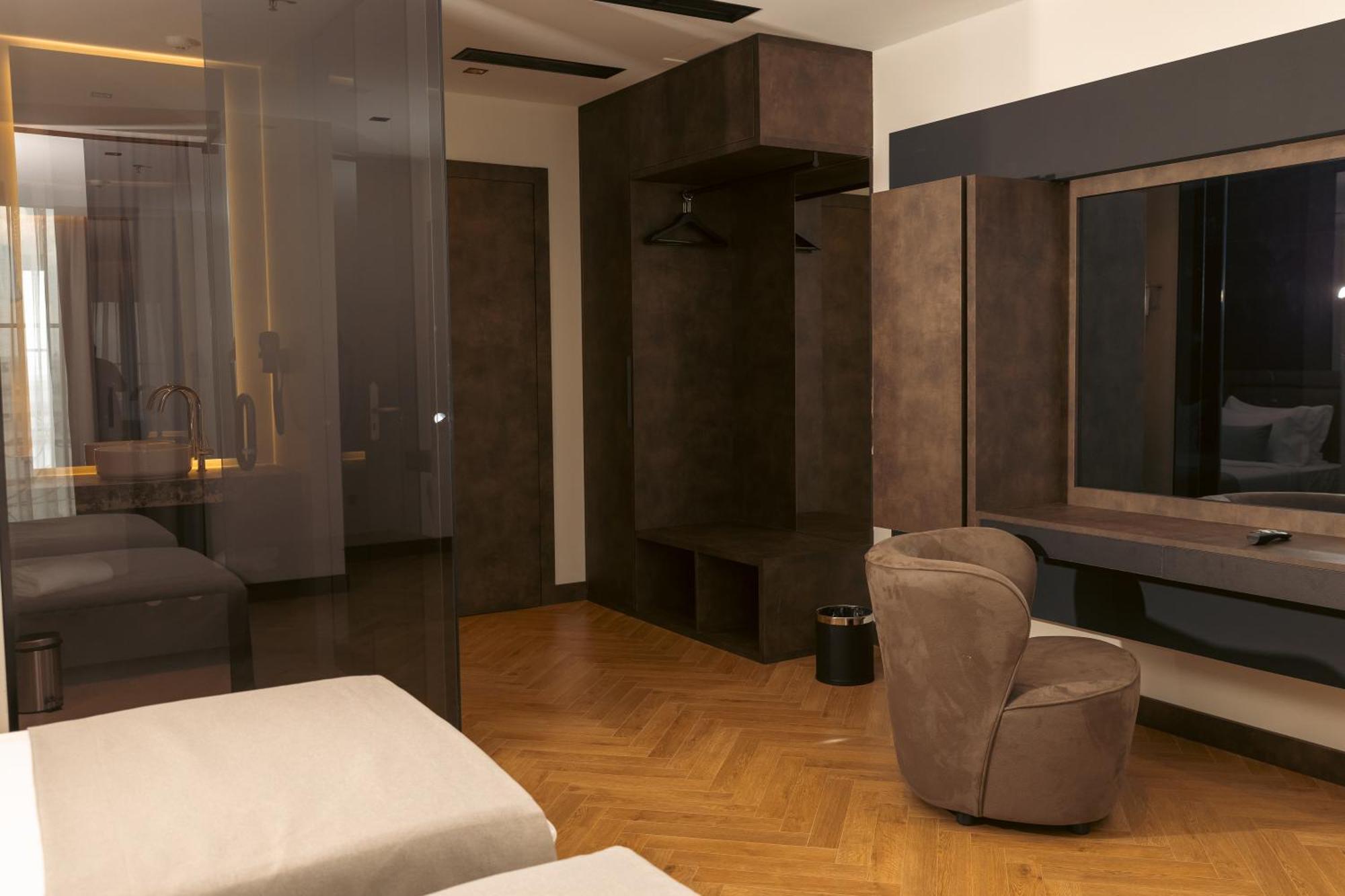 Venus Hotel Lipjan Zewnętrze zdjęcie