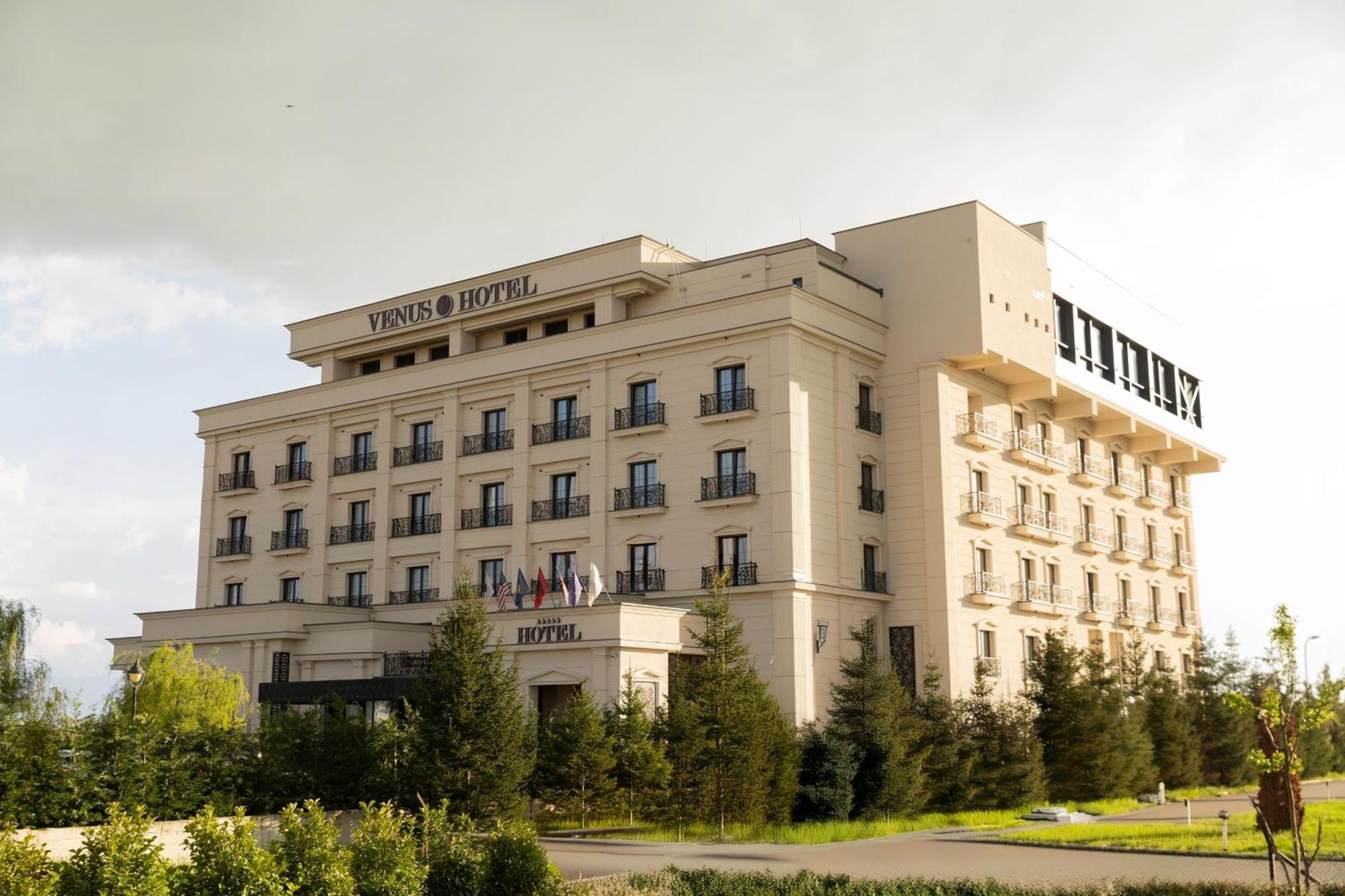 Venus Hotel Lipjan Zewnętrze zdjęcie