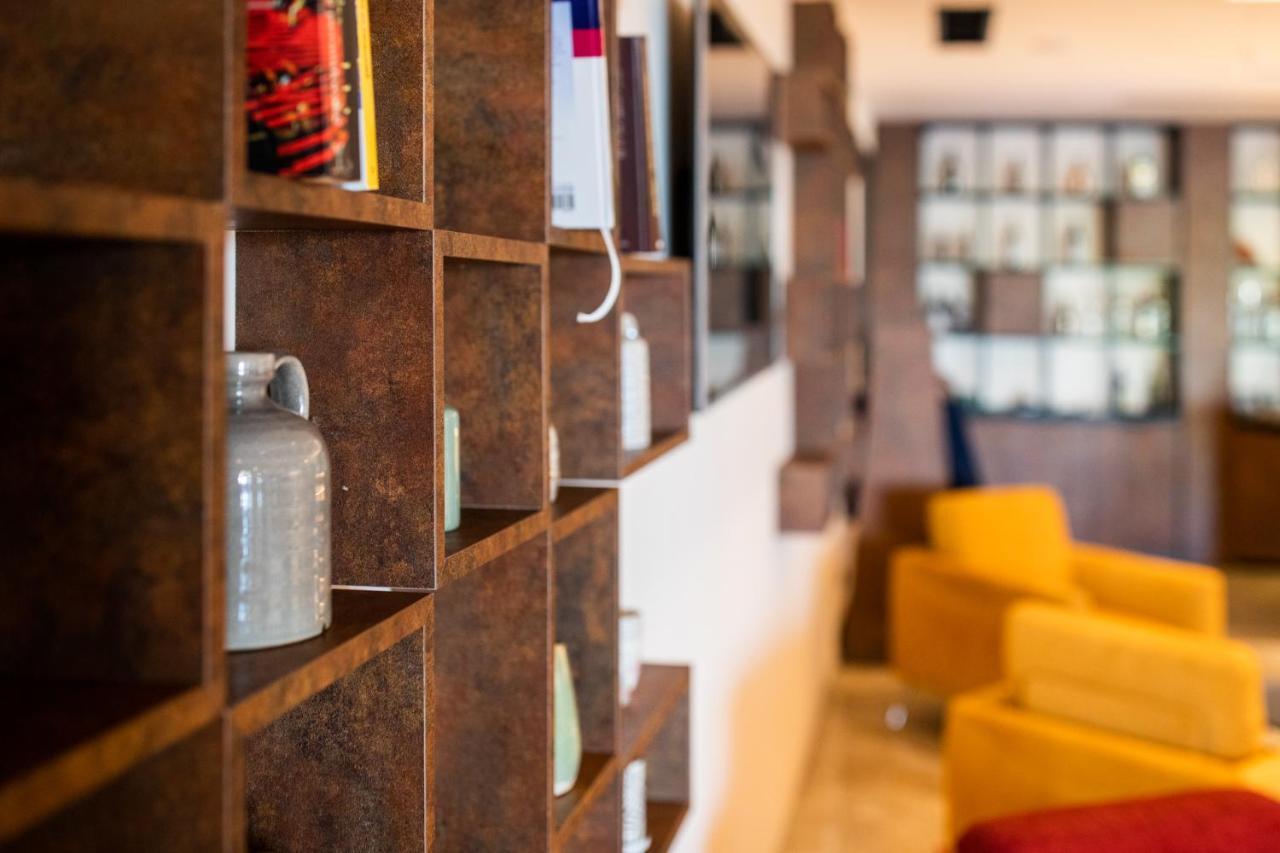 Venus Hotel Lipjan Zewnętrze zdjęcie